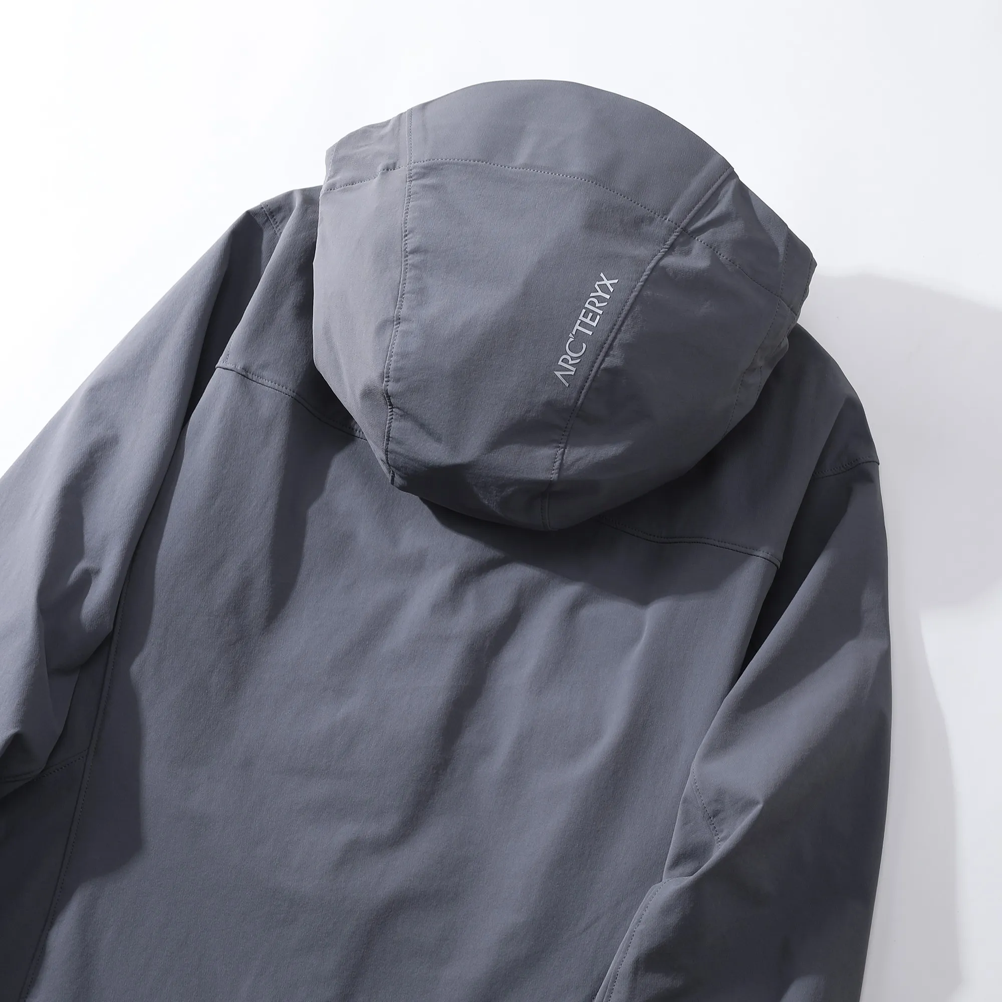 Arcteryx Gamma hoody GAMMASeries 。 ！【 ， 】 、Breathable GAMMA ，Breathable Wear-Resistant。Wee Burly ， / / ， DWR ， ， ， ，E 3D ， ， ， Breathable ， ， ， ， Velcro® ， ， In Stock :Light Gray，Khaki， ， ， ，Navy Blue，Black Size:S M L XL XXL 3XL Size Ｓ： 66 106 45 61 M： 68 110 46 62 L： 70 114 48 64 XL： 72 118 50 65 2XL: 74 122 52 66 3XL: 77 126 42 67 ： 90 -120 S 125 -140 M 145 -155 L 160 -165 XL 170 -180 2XL 185 -190 3XL Size ， ， 1-2CM